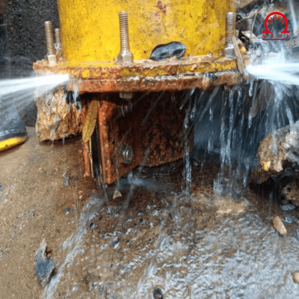 Closeup view of the leakage